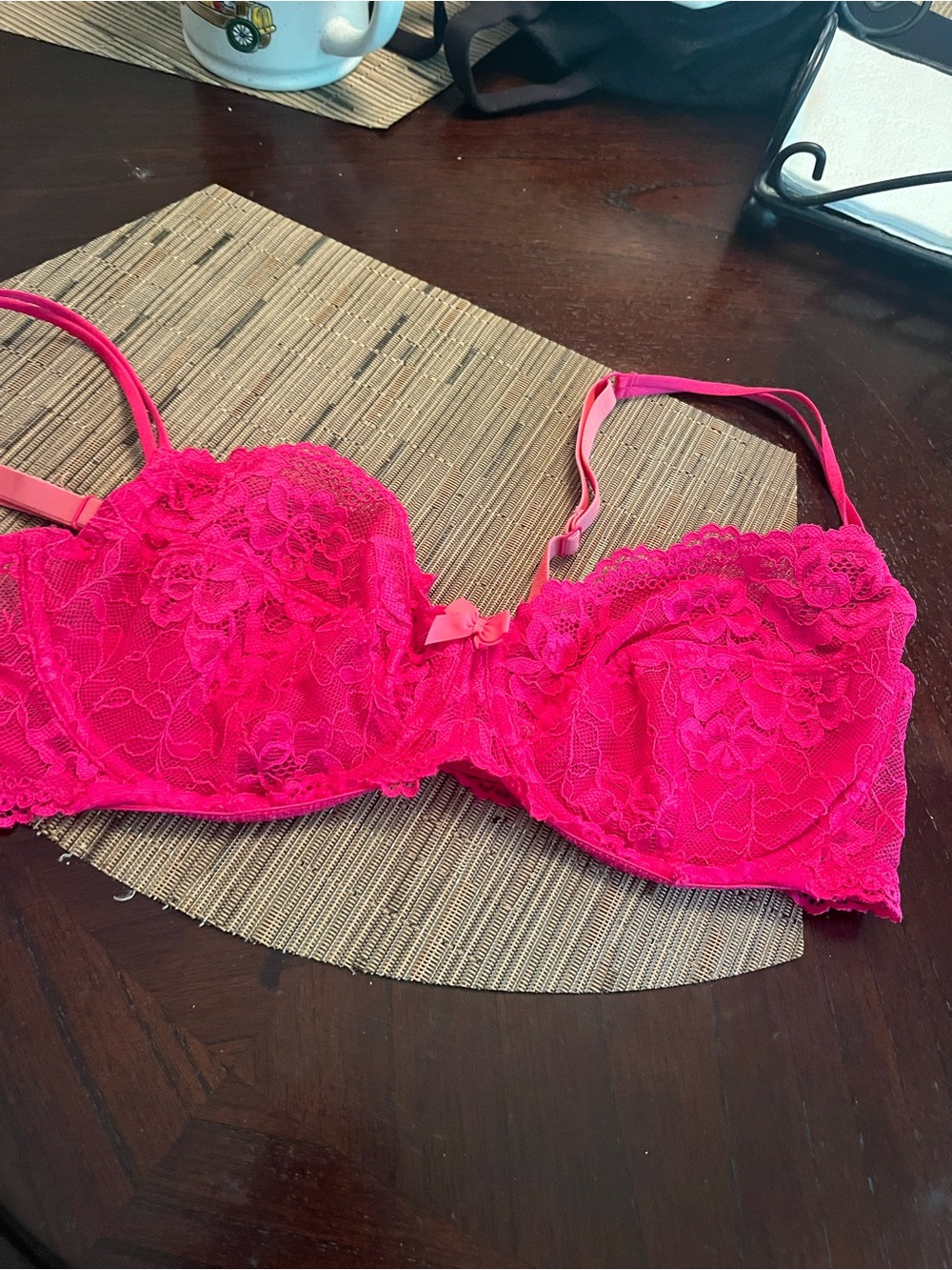 Gillian O’Malley Women's Lace Underwire Bra - Hot Pink 38c